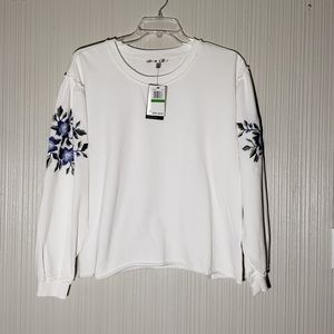 Seven 7 White Fleece Pullover w/ Floral Embroidered Sleeves,  Sz L